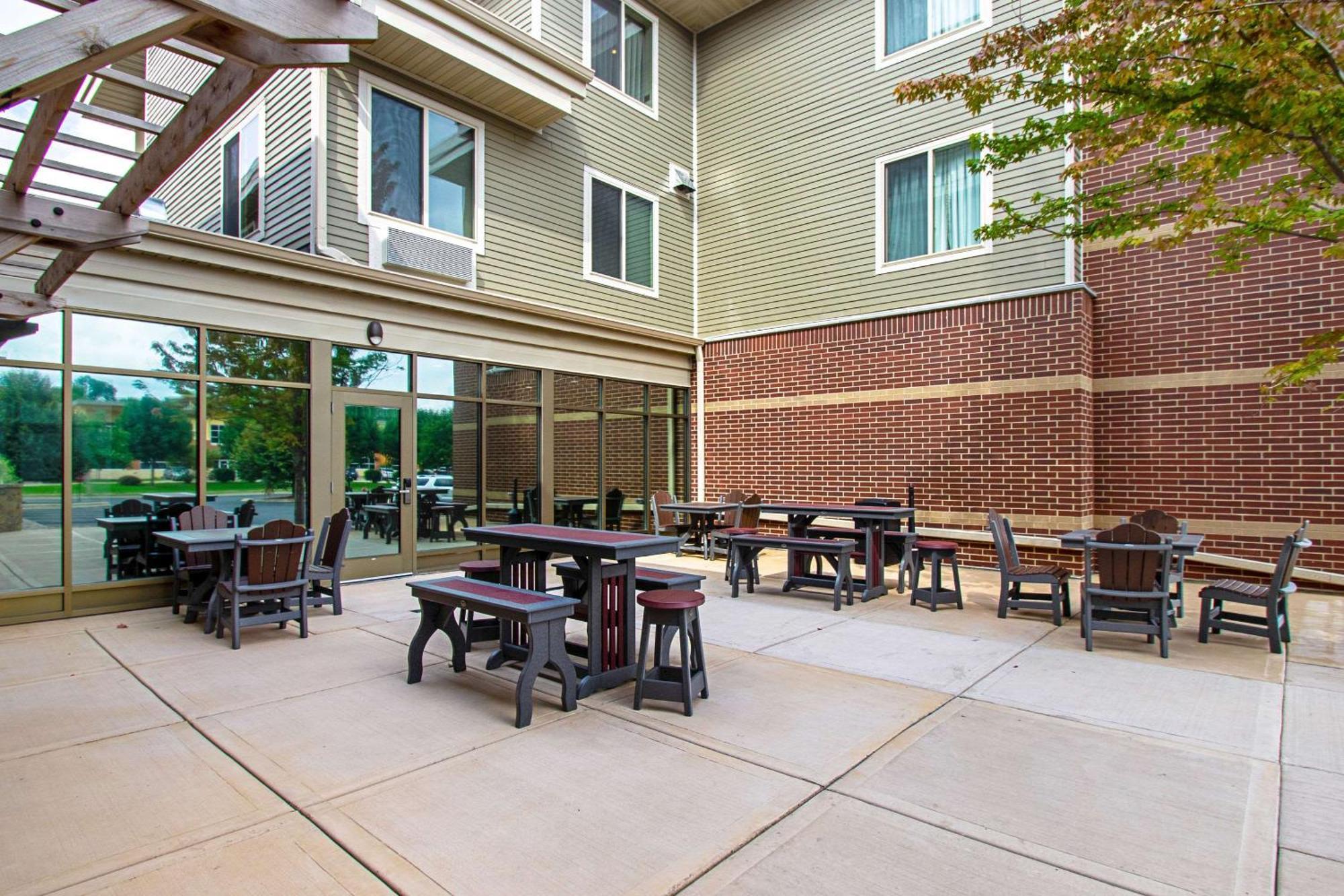 Mainstay Suites Madison - Monona Екстер'єр фото