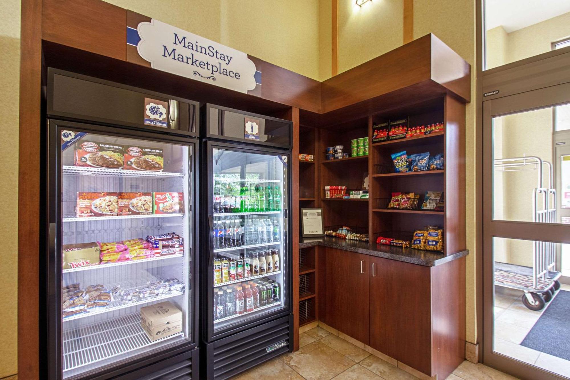 Mainstay Suites Madison - Monona Екстер'єр фото