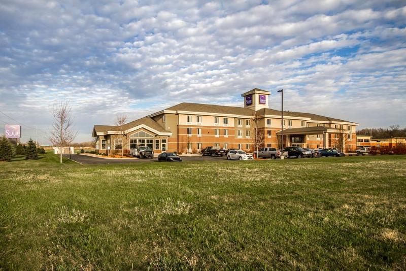 Mainstay Suites Madison - Monona Екстер'єр фото